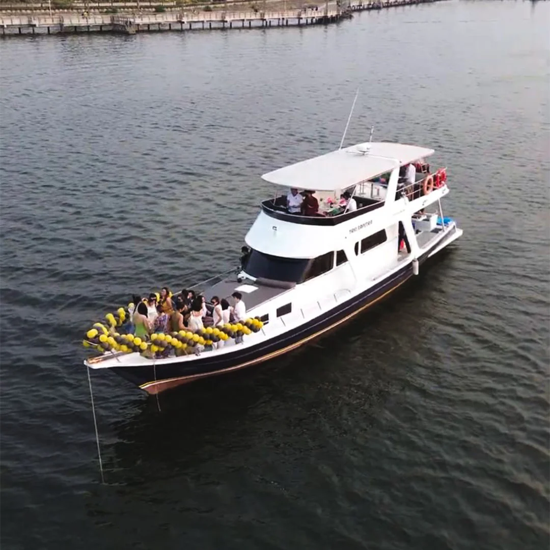 TR YACHT